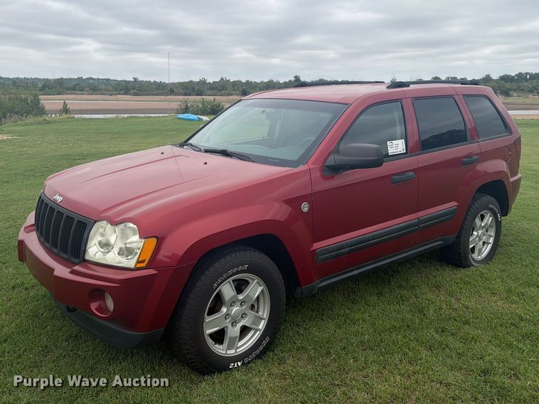 2005 Jeep Grand Cherokee Laredo SUV - FN2607
