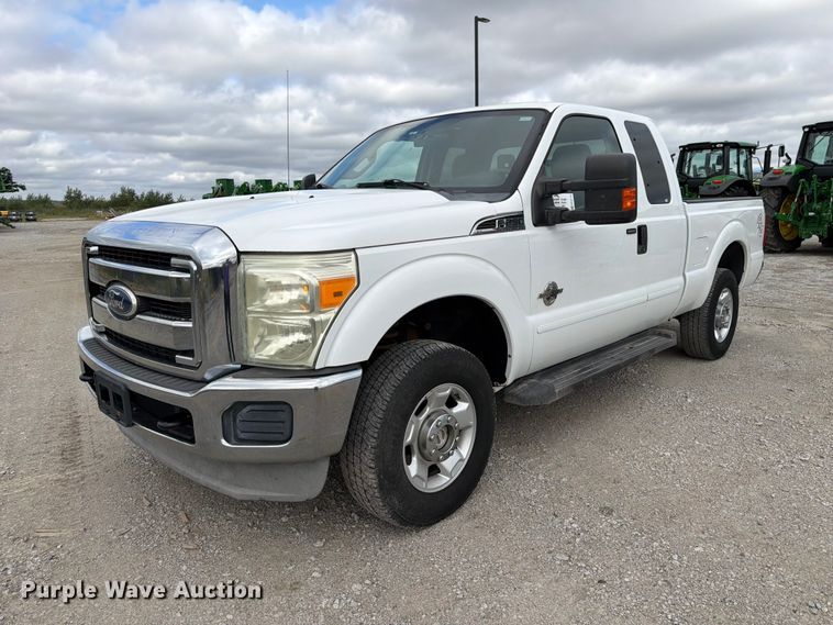 2011 Ford F250 Super Duty Ext. Cab pickup truck - FP3116