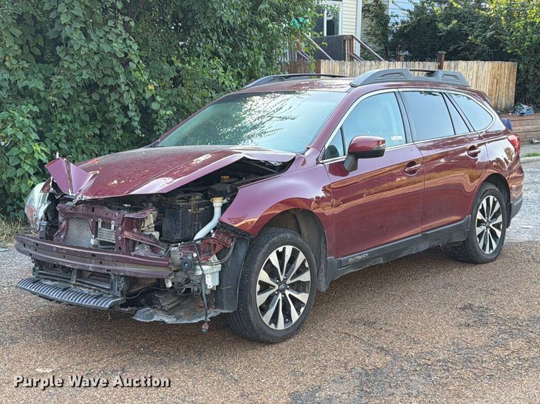 2015 Subaru Outback SUV - FT6350