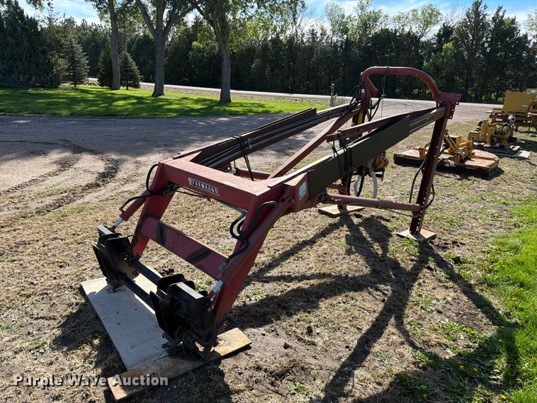 Farmhand F11 loader - FT6836
