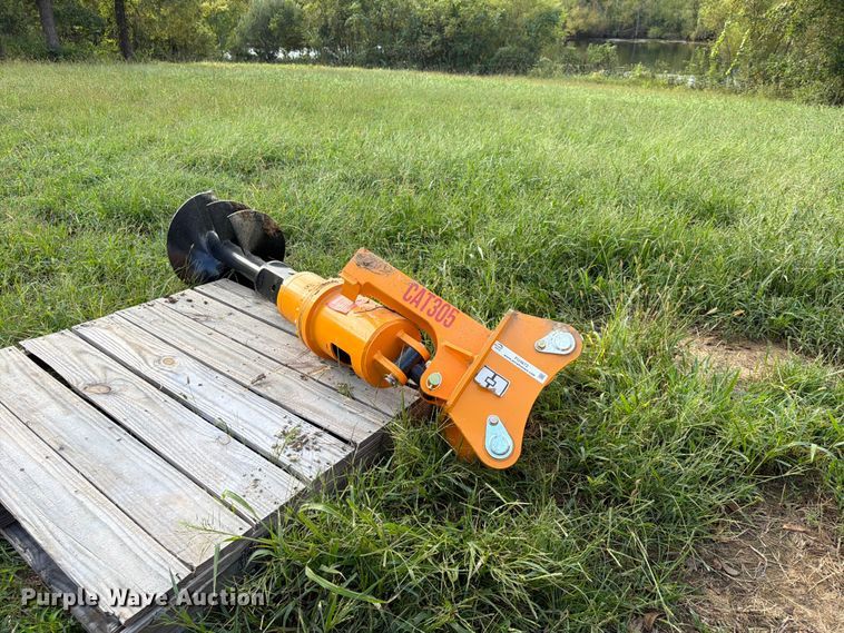 GIYI B-305TJLXZ-144 excavator auger - FU4672