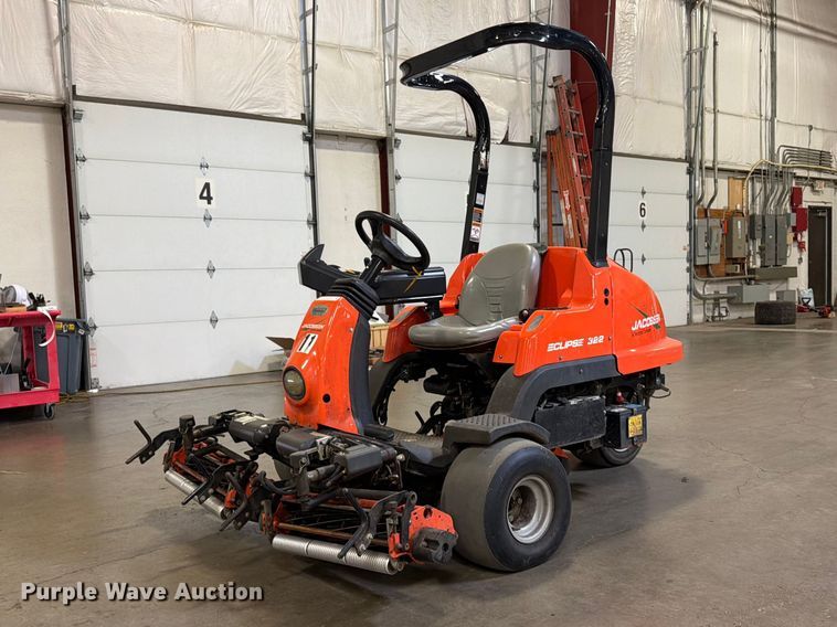 Jacobsen Eclipse 322 reel mower - FU4686