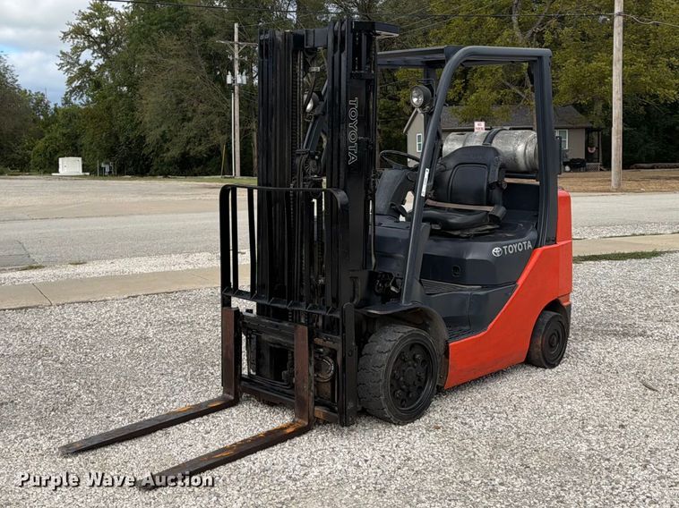 Toyota 8EGCU25 forklift - FU4695