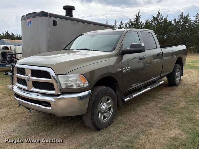 2014 Ram 2500 4dr pickup - NE9883