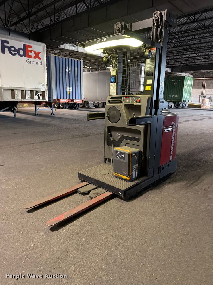 2015 Raymond 540 OPC30TT order picker - NF9616