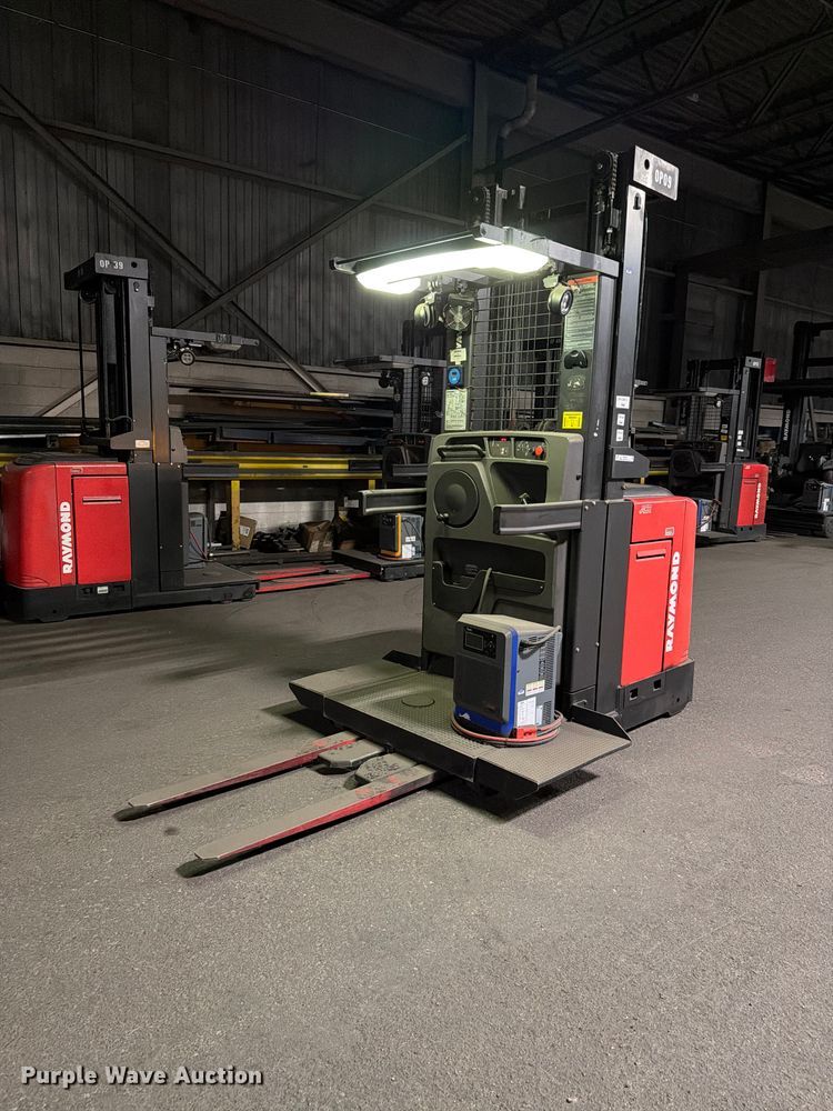 2016 Raymond 540 OPC30TT order picker - NF9627