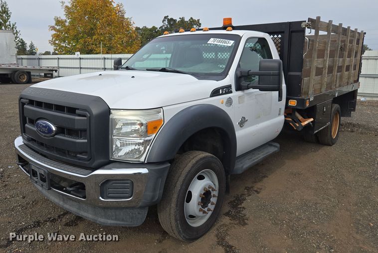 2015 Ford F450 Super Duty flatbed truck - YA1004