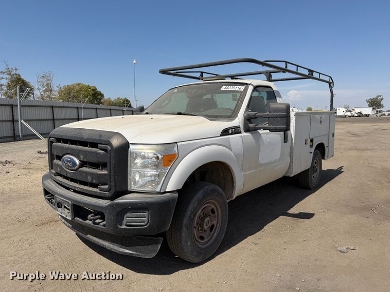 2011 Ford F250 Super Duty utility bed pickup truck - YA4757