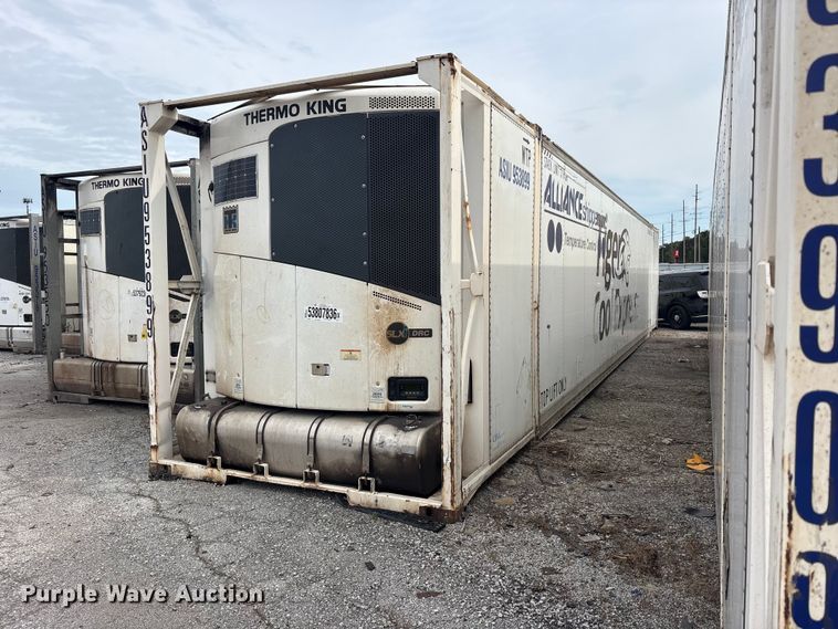 2015 CIMC refrigerated shipping container - YA4785
