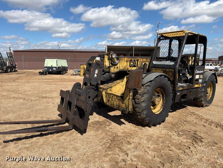 1999 Caterpillar TH83 telehandler - DV8682