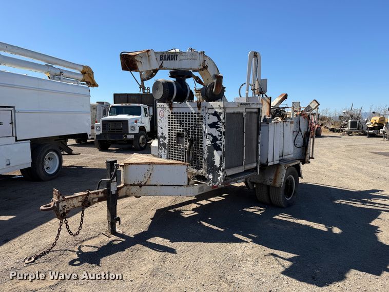 2004 Bandit 1890HD wood chipper - EA0048