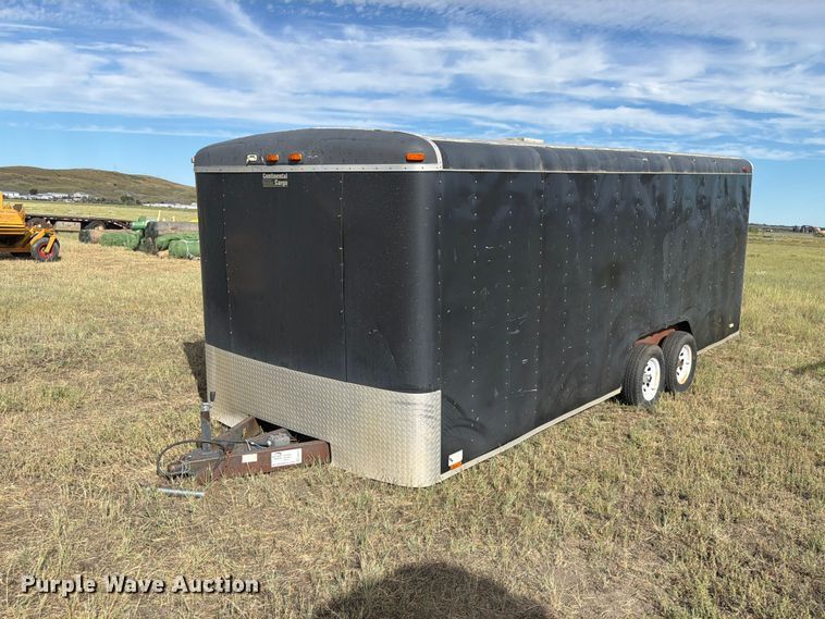2002 Continental Cargo enclosed cargo trailer - EA0479