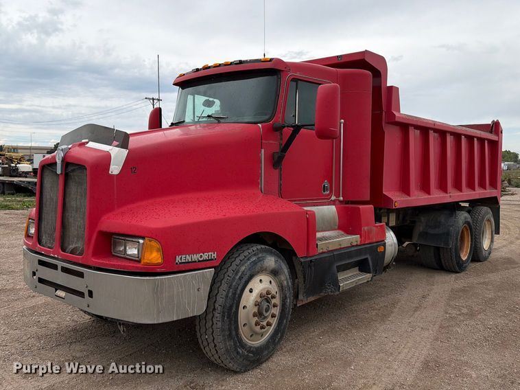 1994 Kenworth T600 dump truck - EA0537
