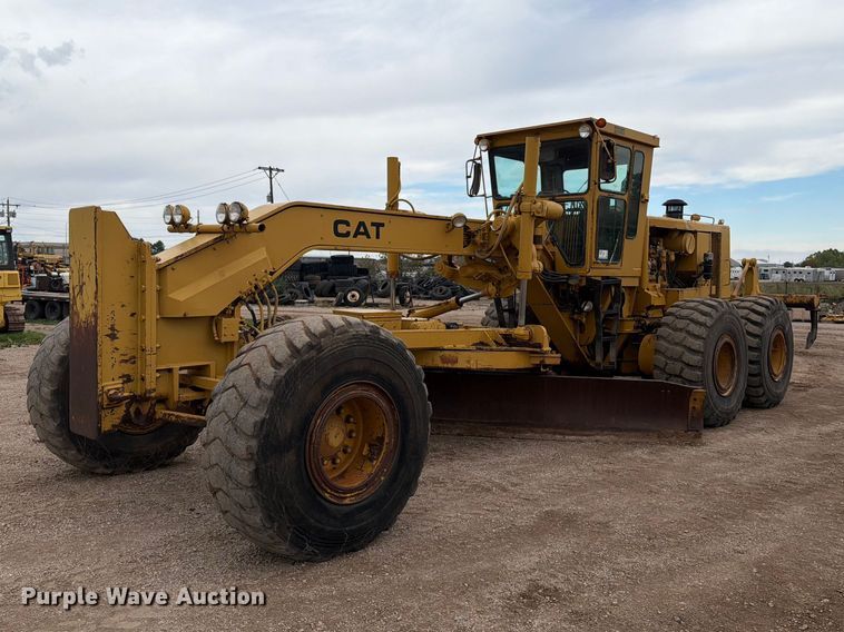 1981 Caterpillar 16G motor grader - EA0538