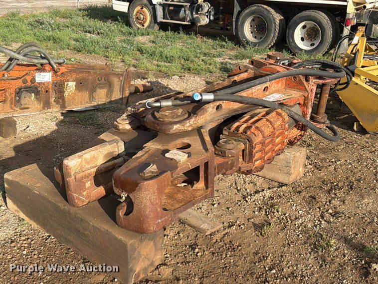 NPK M28 excavator shear - EA0543
