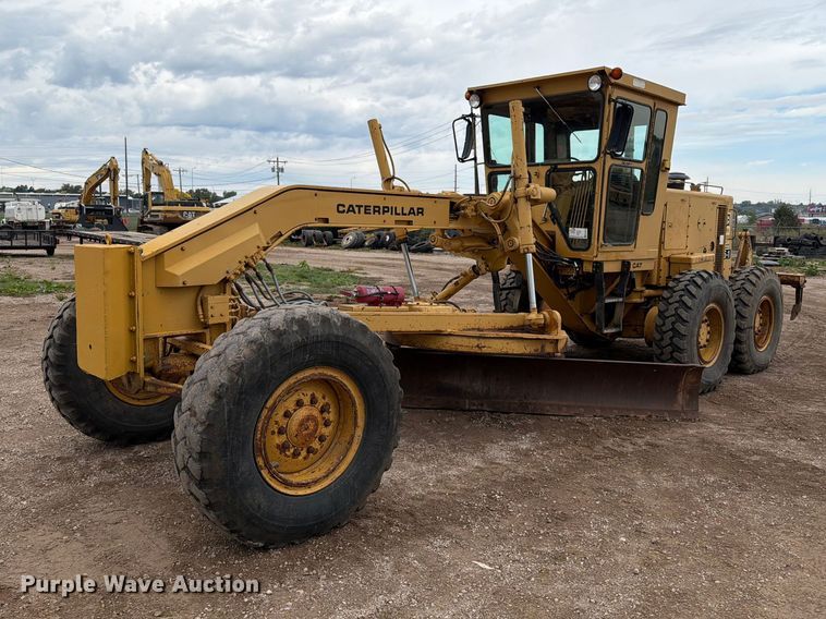 1982 Caterpillar 140G motor grader - EA0546