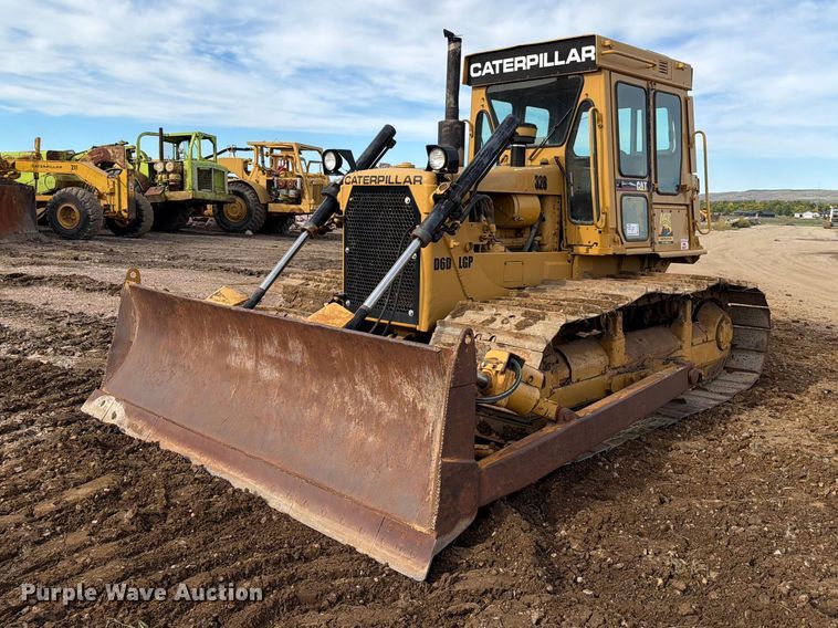 1984 Caterpillar D6D LGP dozer - EA0565