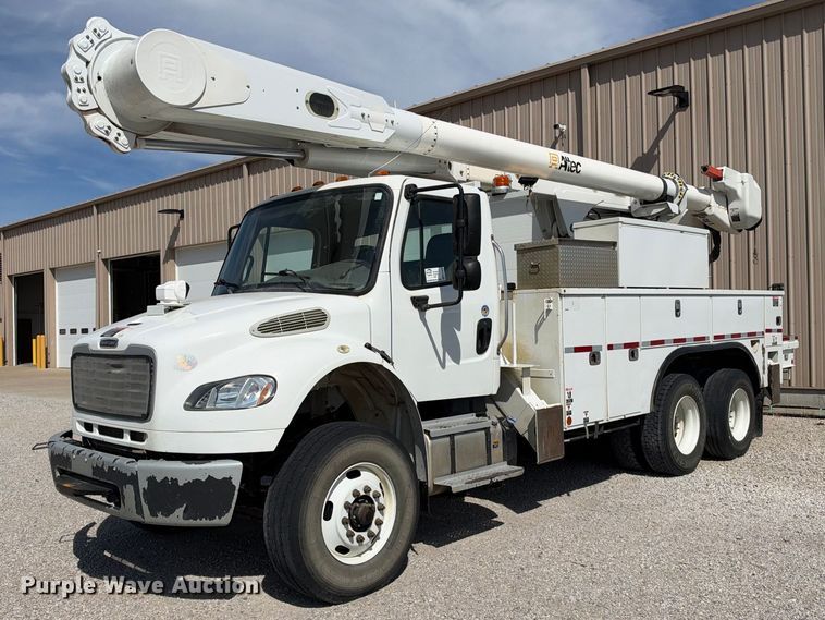 2016 Freightliner Business Class M2 bucket truck - EC4638