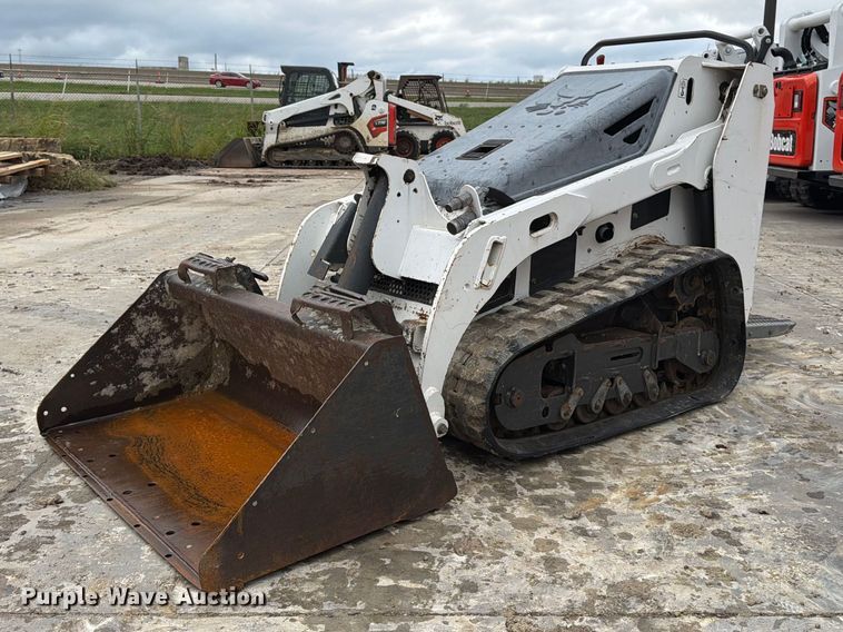 2015 Bobcat MT55 compact utility loader - EP7873
