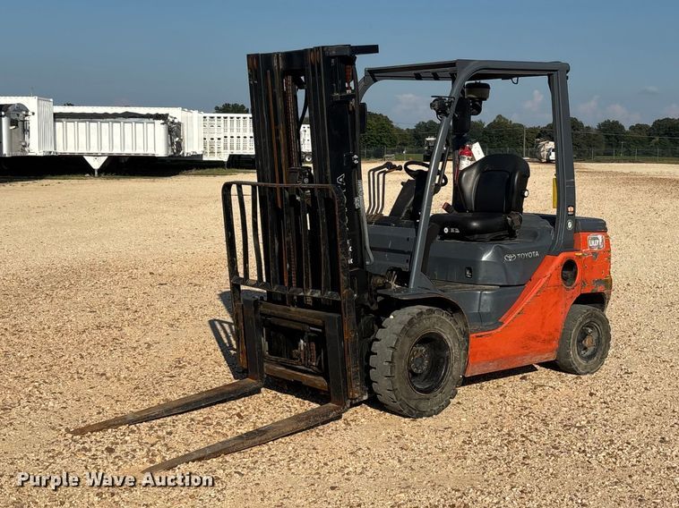 Toyota 8FDU25 forklift - ER3334P