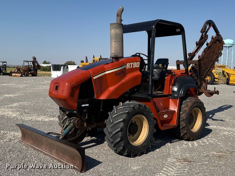2002 Ditch Witch RT90H trencher - EW8775