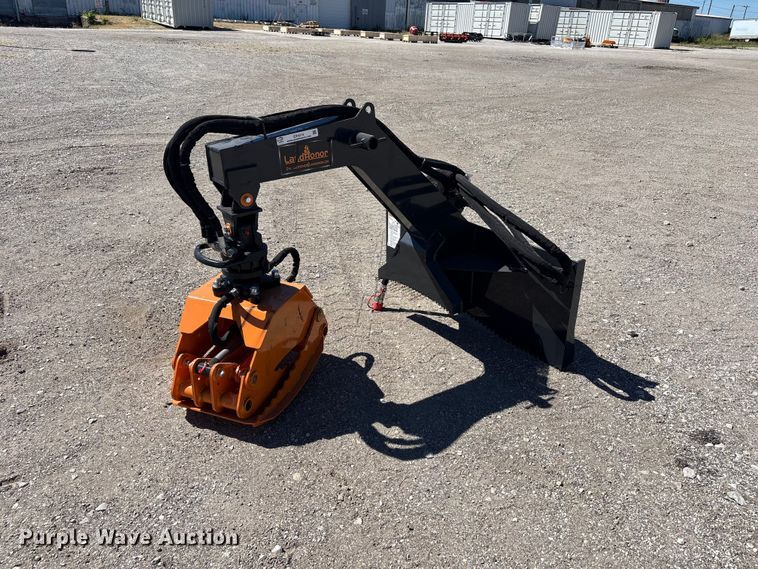 LandHonor RLG-13-44D skid steer log grapple - EX4214