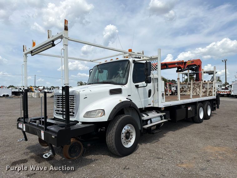 2012 Freightliner Business Class M2 crane truck - FB5044