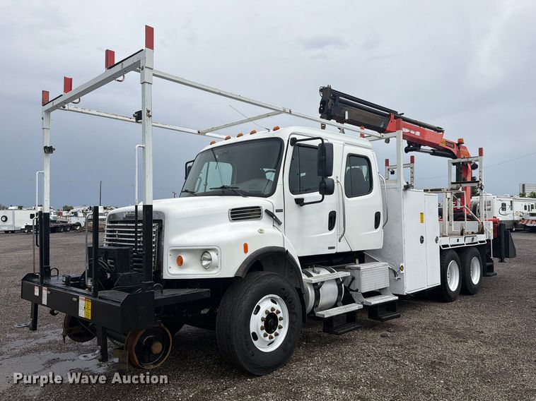 2007 Freightliner Business Class M2 Crew Cab crane truck - FB5146