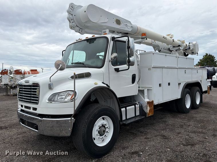 2015 Freightliner Business Class M2 bucket truck - FB5149