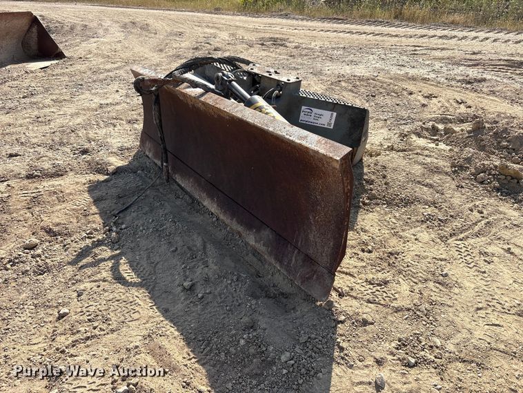 Grouser skid steer dozer blade - FK2099