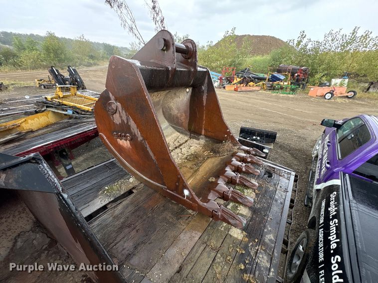 Esco excavator bucket - FK2128
