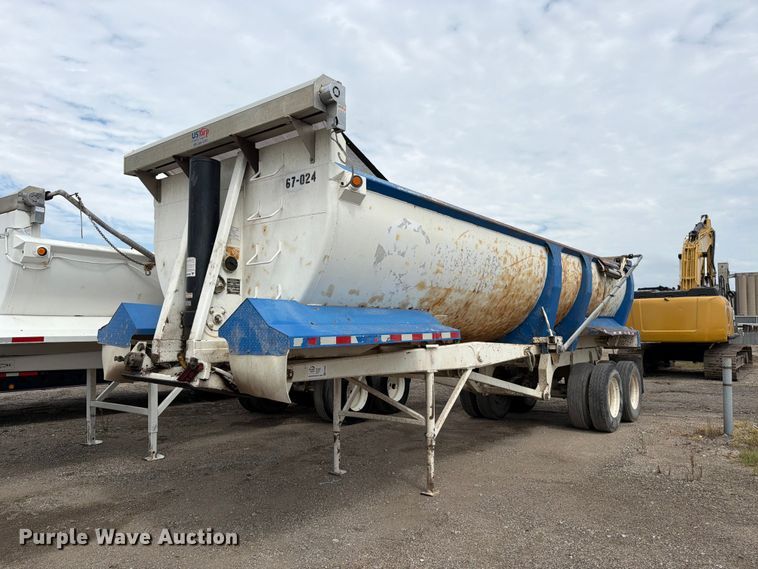 2007 Ranch ED28-30QF end dump trailer - FK3688