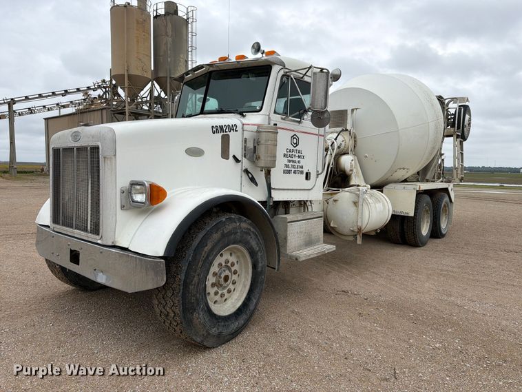 1999 Peterbilt 357 ready mix truck - FK3799