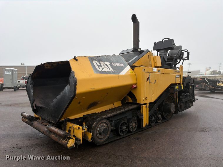 2011 Caterpillar AP655D paver - FK3811