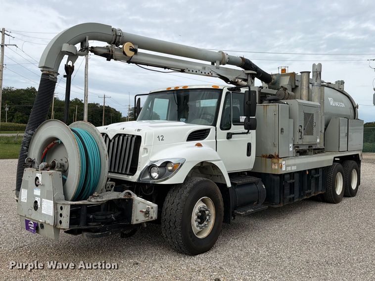 2008 International 7400 SFA 6x4 sewer jetter truck - FK4166