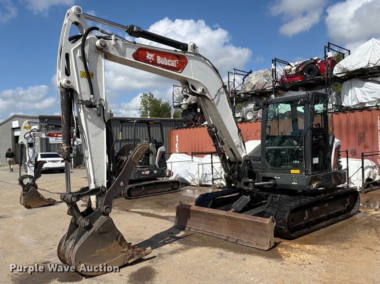 2022 Bobcat E88 mini excavator - FK5186