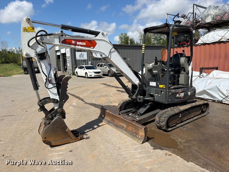 2023 Bobcat E35 mini excavator - FK5187