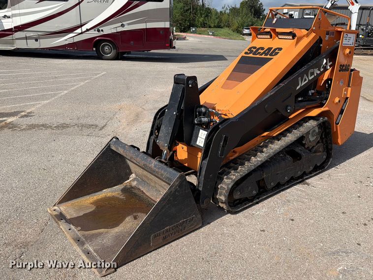 Scag Jackal compact utility loader - FK5191