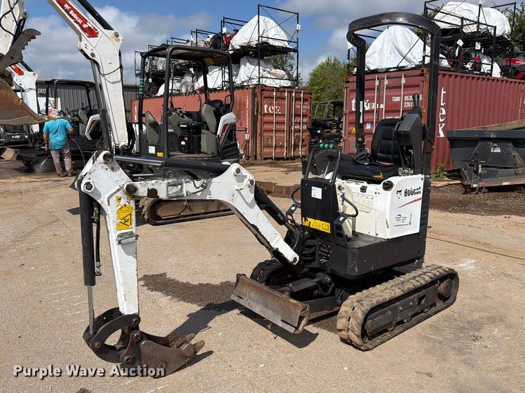 Bobcat E10 mini excavator - FK5199