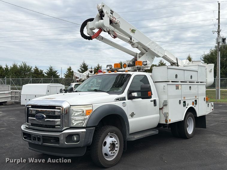 2016 Ford F550 Super Duty bucket truck - FP3098