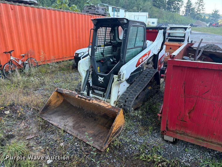 2024 Bobcat T66 tracked skid steer loader - FT3018