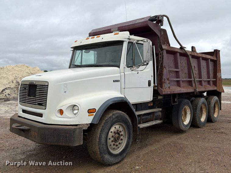 2000 Freightliner FL112 dump truck - FT6759