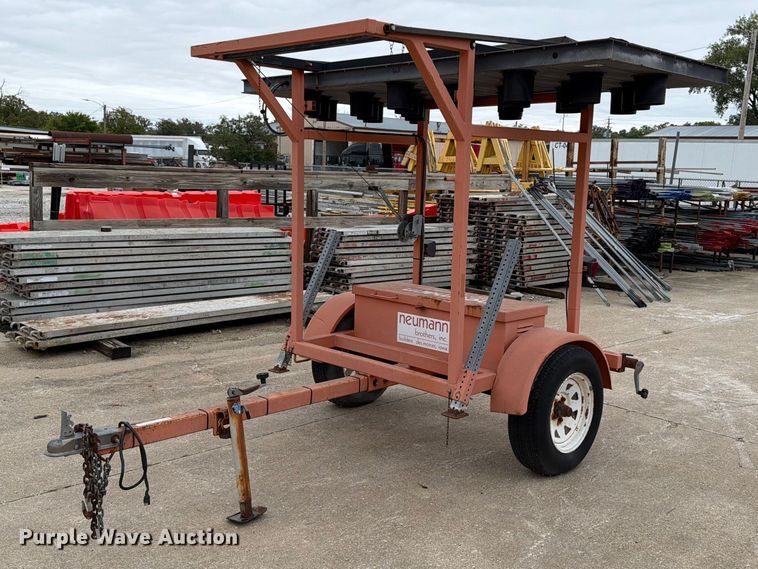 2003 Ver-Mac ST-4825 arrow board trailer - FT8112