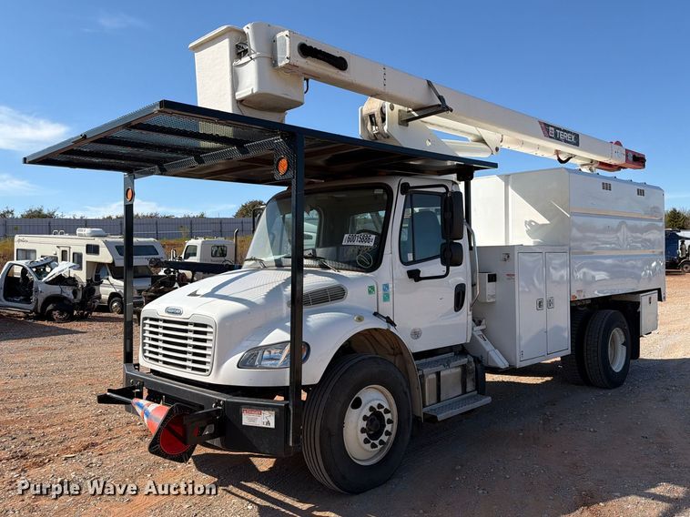 2020 Freightliner Business Class M2 forestry bucket truck - YA4107