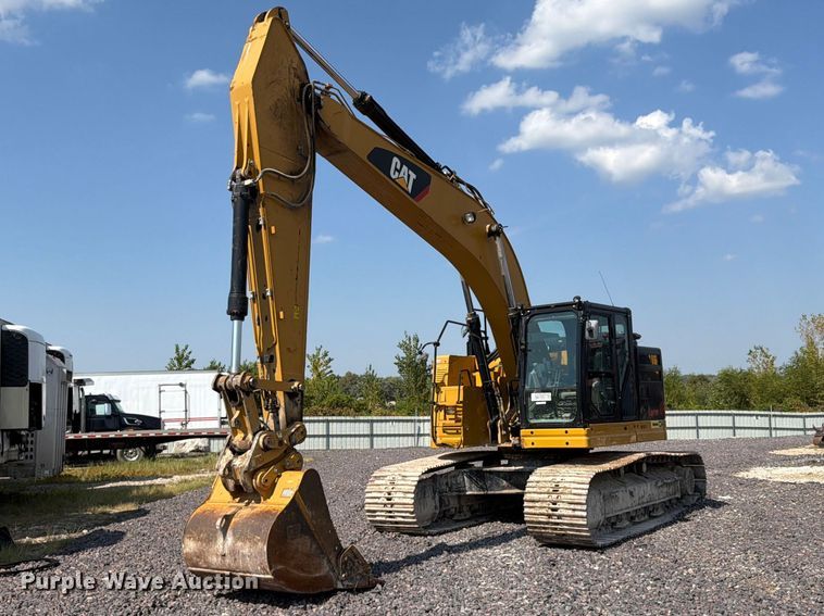 2019 Caterpillar 335FL CR excavator - YA4577