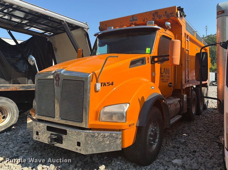 Dump Trucks for Sale Near Woodbridge, NJ | Purple Wave Auction
