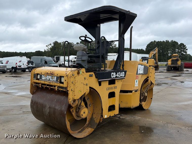 2007 Caterpillar CB-434D double drum vibratory roller - YA5147