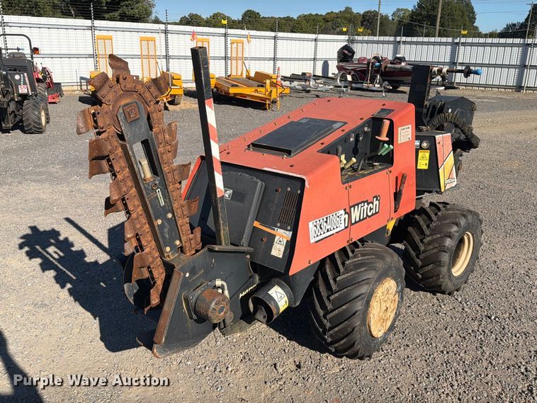 2016 Ditch Witch 410SX trencher - YA5441