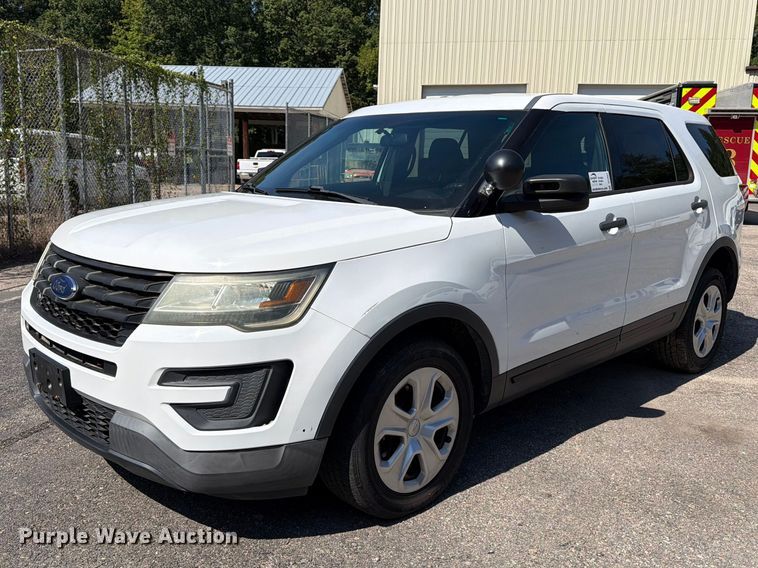 2016 Ford Explorer Police Interceptor SUV - DT2927