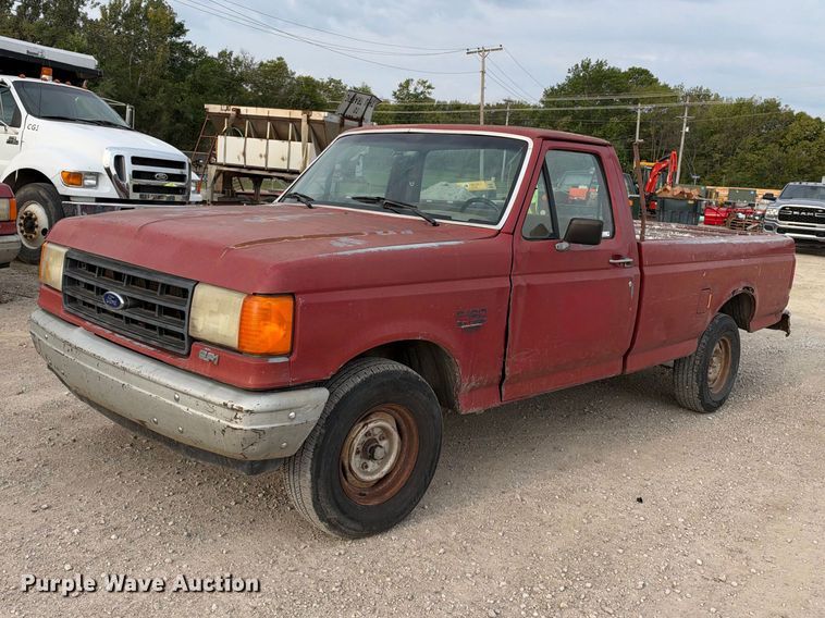 1988 Ford F150 pickup truck - EX2315